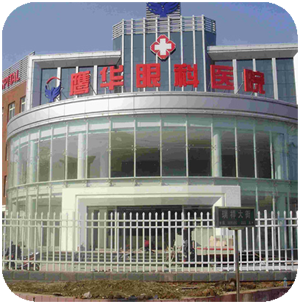 04.png 6、坡屋面鋼結構進行現場拼裝焊接,現場除銹及防腐處理