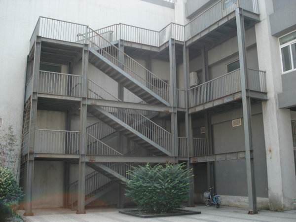 鋼結構樓梯工程設計參數